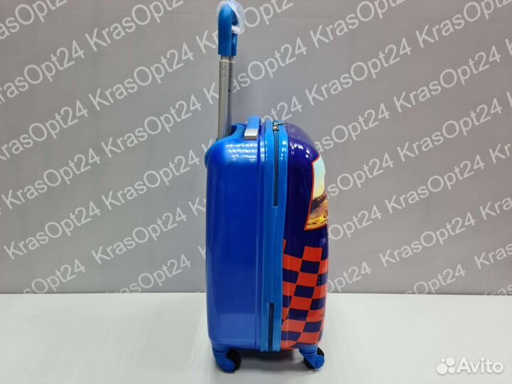 Чемодан детский 