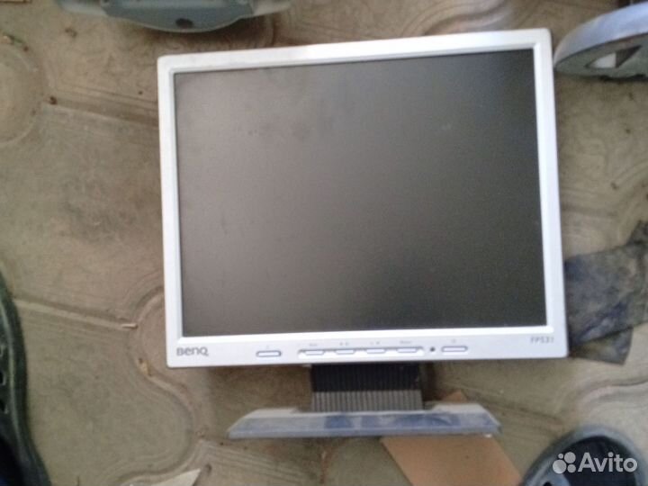 ЖК монитор 15