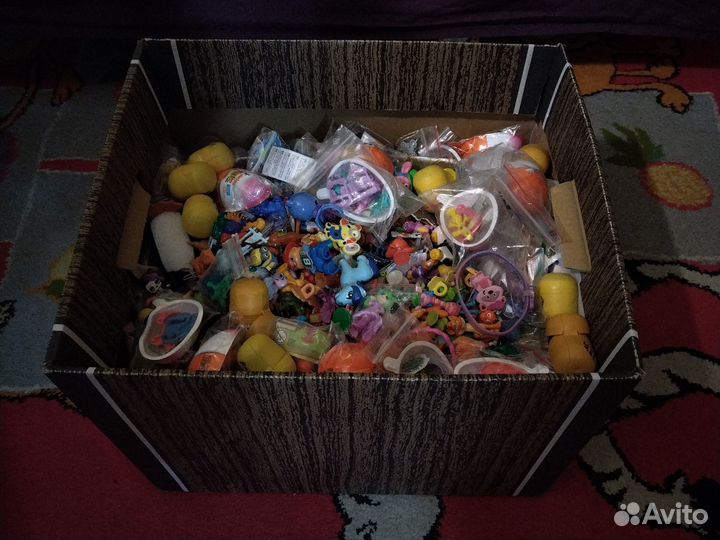 Киндер игрушки