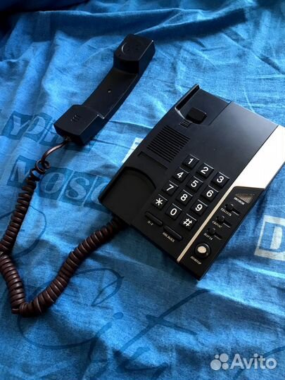 Стационарный телефон