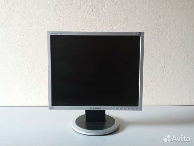 Монитор 17 дюймов