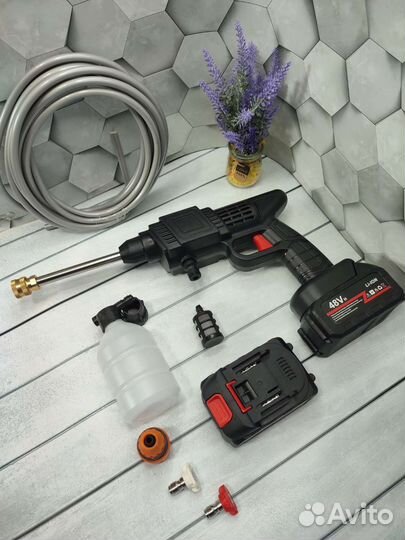 Мини мойка высокого давления аккумуляторная