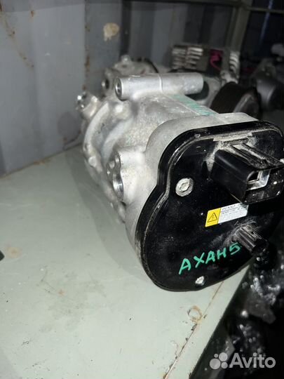 Компрессор кондиционера Toyota Rav4 axah54 A25afxs