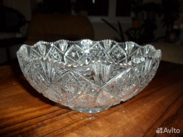 Хрустальная салатница