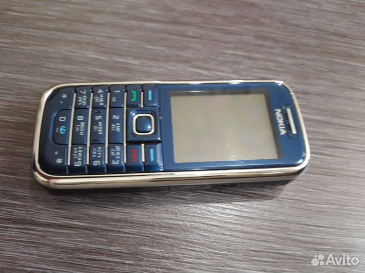 Мобильный телефон nokia 6233