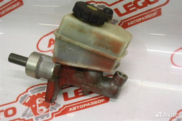 Главный тормозной цилиндр Mercedes-Benz C-Класс