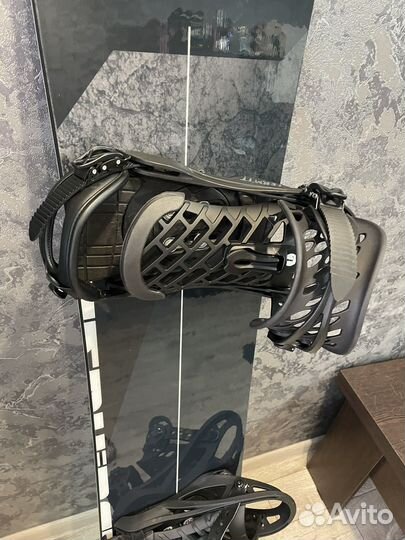 Сноуборд с креплениями 160