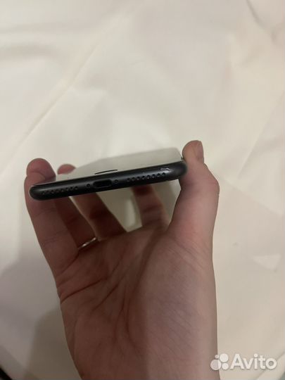 iPhone 8 Plus, 64 ГБ