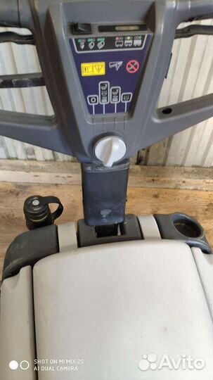 Поломоечная машина Nilfisk SC400