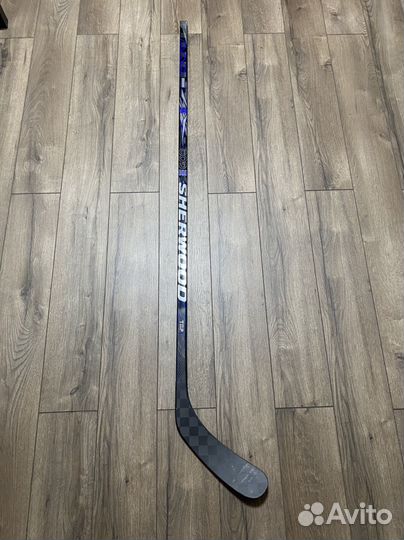 Клюшка хоккейная