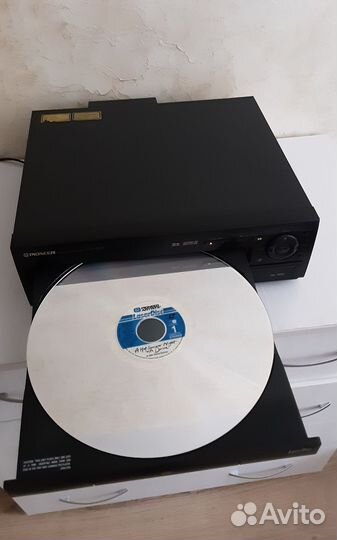 Лазерный проигрыватель Pioneer 515