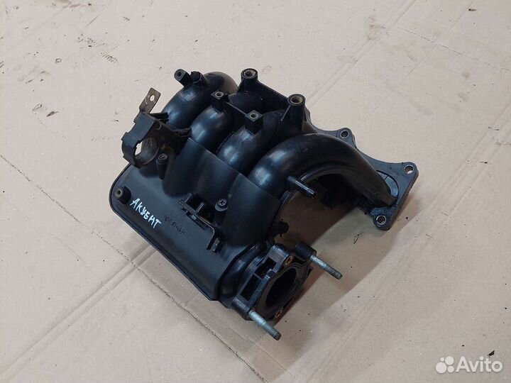 Впускной коллектор Hyundai Accent 2