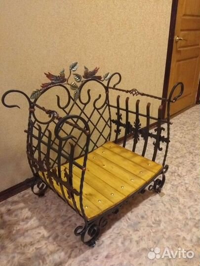 Кованая дровница