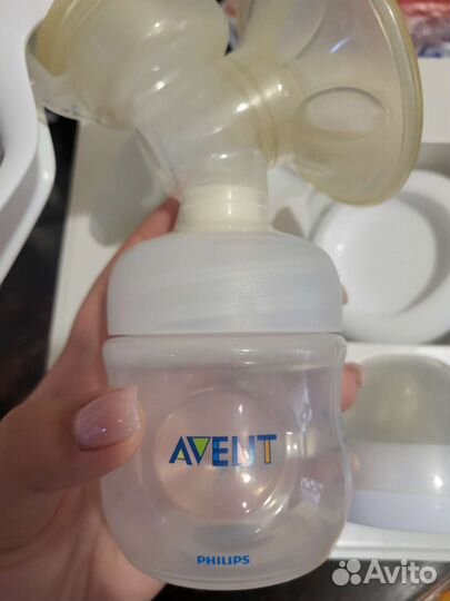 Молокоотсос avent ручной