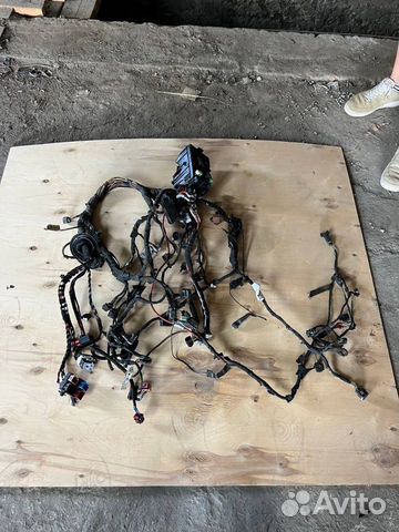 Проводка двигателя подкапотная Passat B8 1.8 TSI