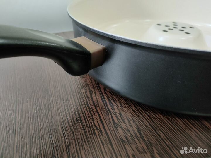 Сковорода 26 см керамическое покрытие с конвекцией