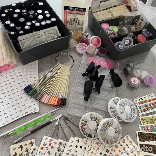 Материалы для маникюра