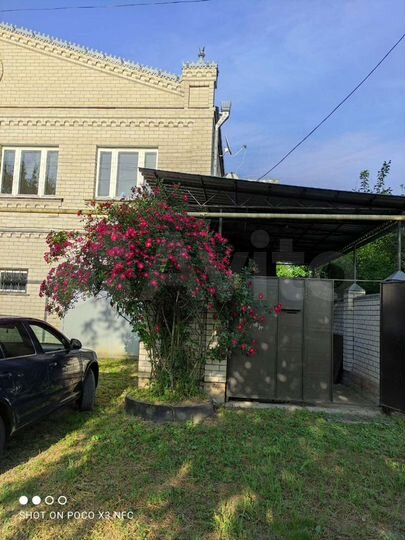 Дом 337 м² на участке 6,7 сот.