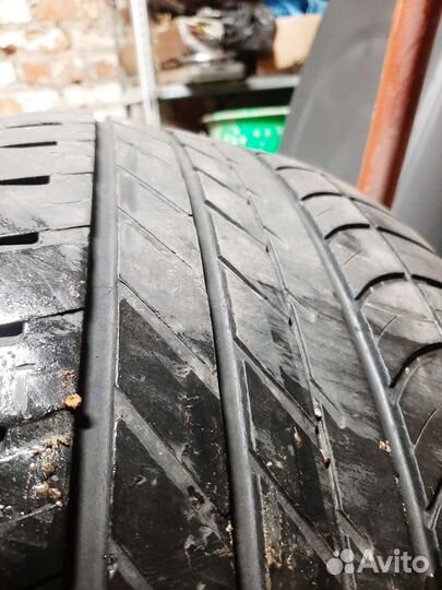 Goodyear Eagle F1 Asymmetric SUV 4x4 275/45 R21