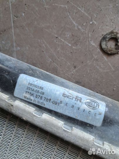 Радиатор охлаждения Volkswagen Passat B6