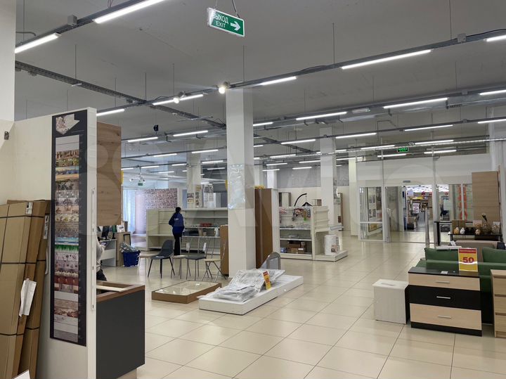 Торговые помещения на Колхозном рынке от 40-620 м²