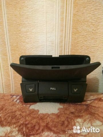 Продаются элементы интерьера Hyundai Elantra J4