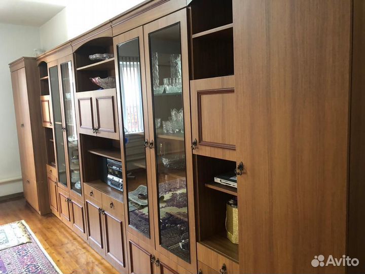 Стенка в гостиную бу