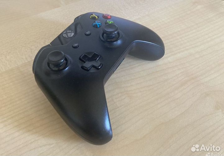 Геймпад xbox One