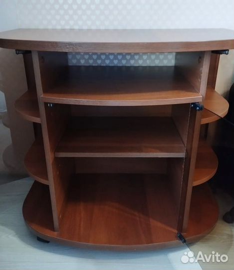 Тумба под телевизор