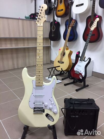Электро гитара новая
