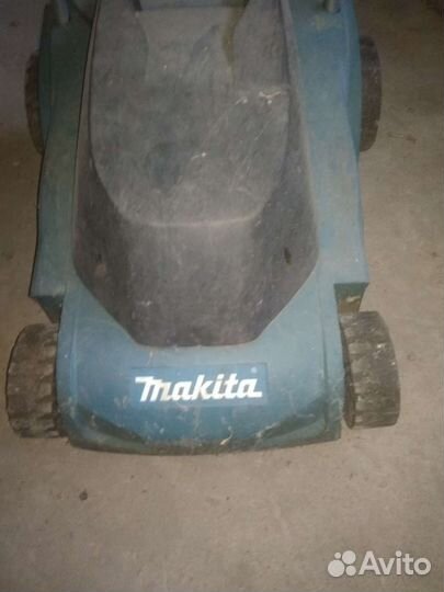 Газонокосилка электрическая makita