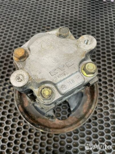 Насос гидроусилителя руля Mitsubishi Galant 8 EA5A