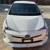 Toyota Prius 1.8 AT, 2017, 93 500 км, с пробегом, цена 2 180 000 руб.