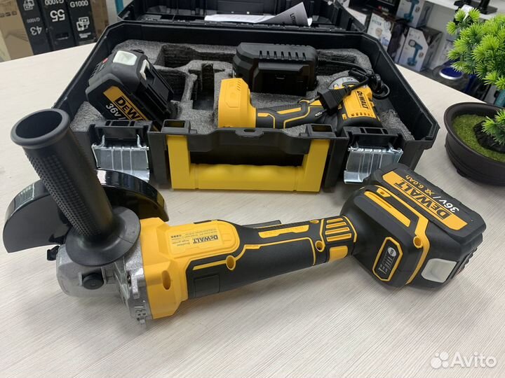 Набор DeWalt Ушм и Гайковерт