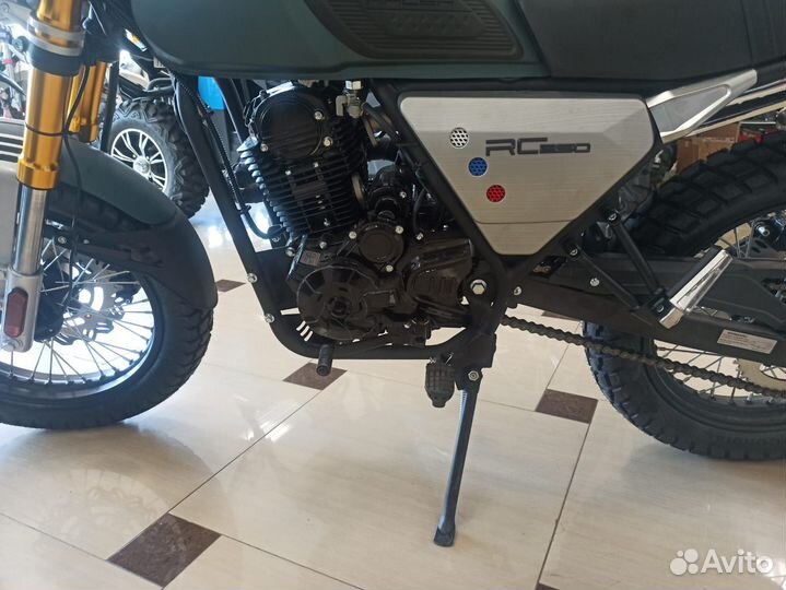 Racer RC250-CK-A Triumph