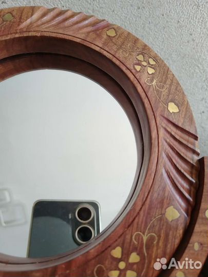 Зеркало настольное