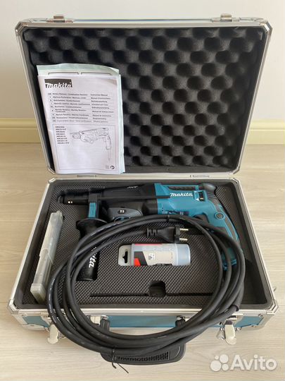 Трехрежимный перфоратор Makita HR2611FT13