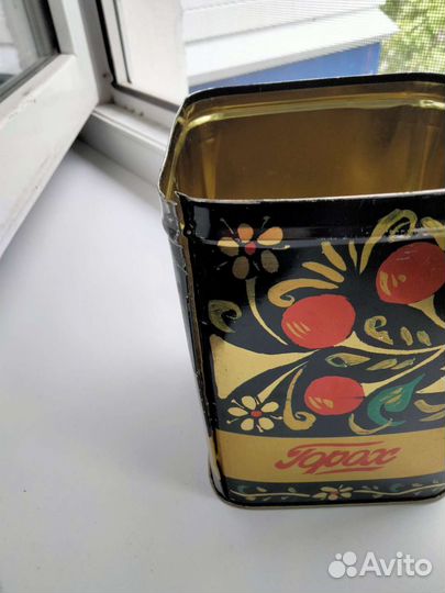 Ковш -кастрюля,жестяные банки СССР