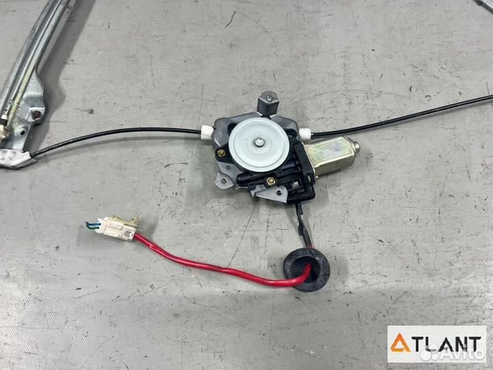 Стеклоподъемник передний левый nissan skyline