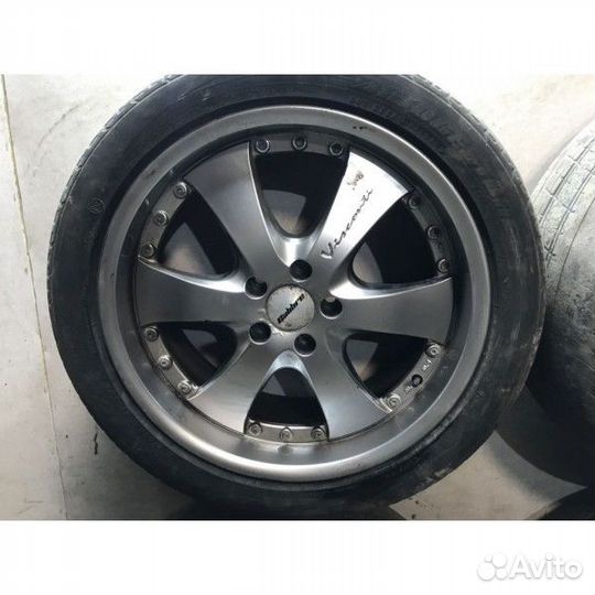 R20 Jinyu YS79 275/40, PCD 5x120 DIA 72.6