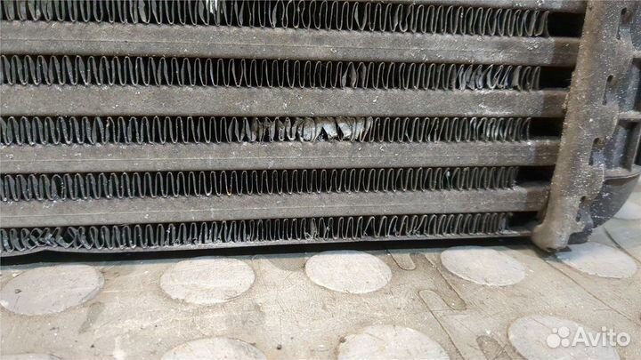 Радиатор интеркулера Renault Laguna 3 2009, 2010