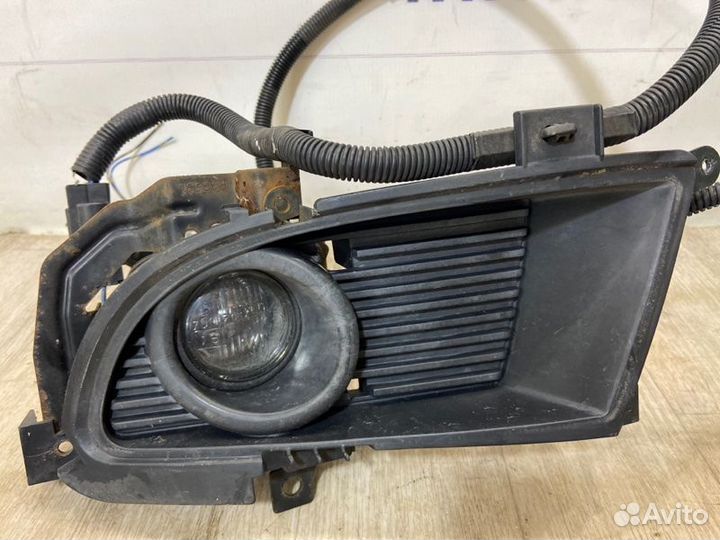 Фара противотуманная передняя Mitsubishi Lancer 9