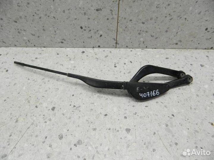 Поводок стеклоочистителя передний правый BMW 7-Ser