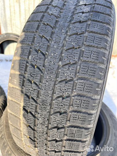 Toyo Observe GSi-5 235/50 R19 99Q