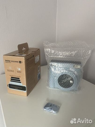 Пленочный фотоаппарат * Fujifilm Instax square sq1