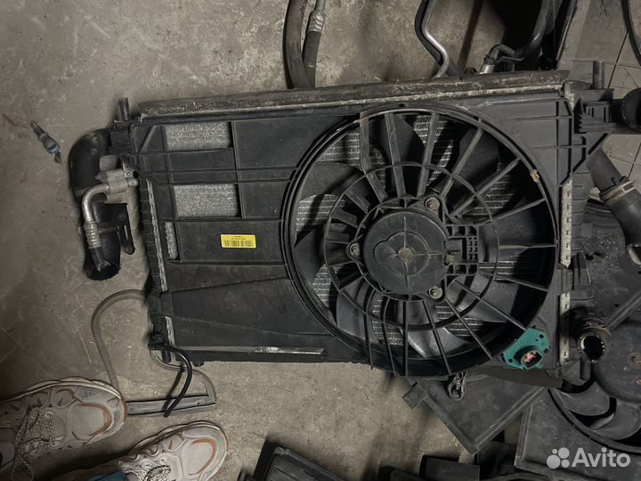 Кассета радиаторов форд Фьюжен 1,6 дизель