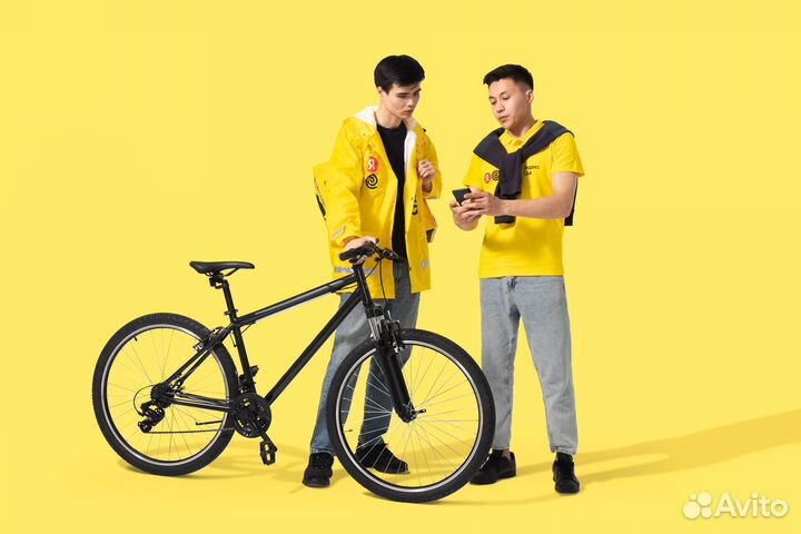 Курьер партнера сервиса «Яндекс.Еды