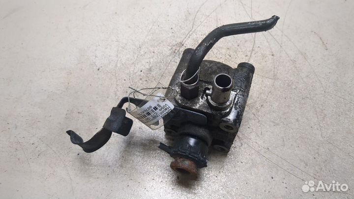 Гур Volvo C70, 2001