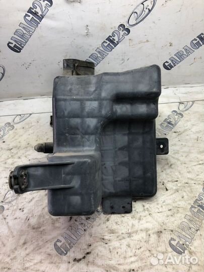 Резонатор воздушного фильтра Nissan Murano Z50