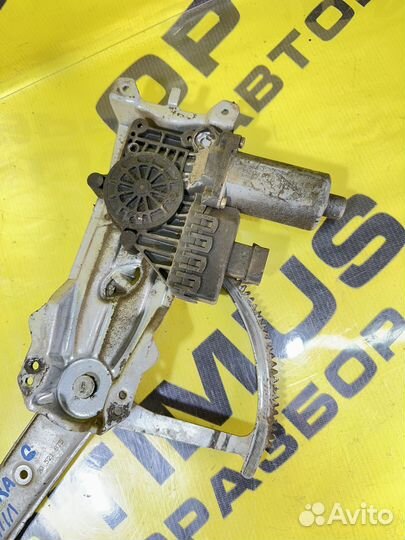 Стеклоподъемник передний левый Opel Astra G